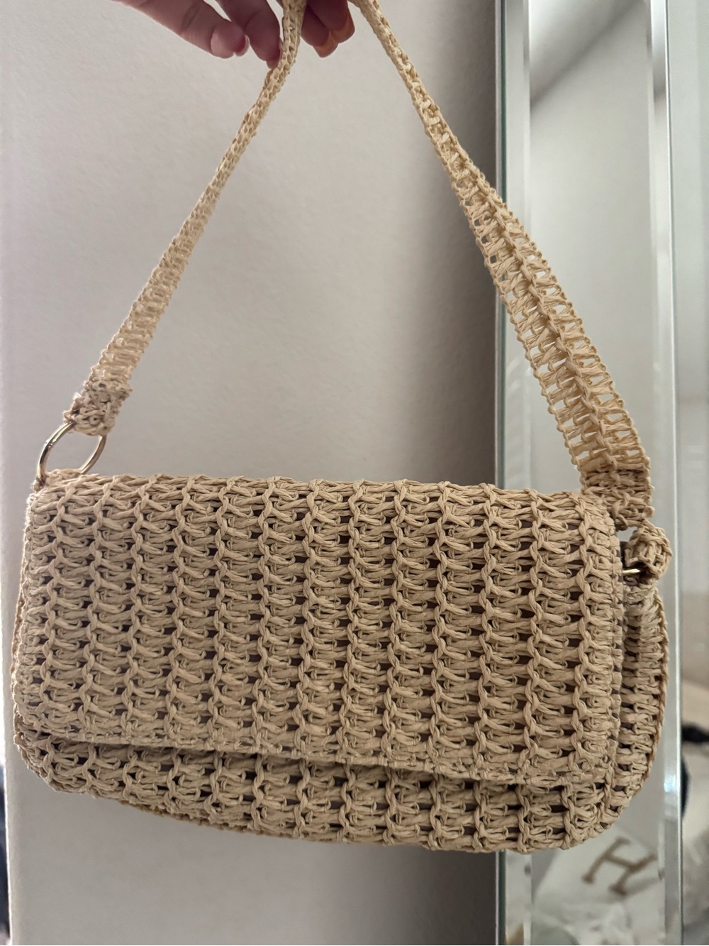 Woven Straw Shoulder Bag in Natural